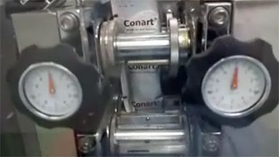 Машина для фасовки и упаковки порошковых продуктов, DC-338A3
